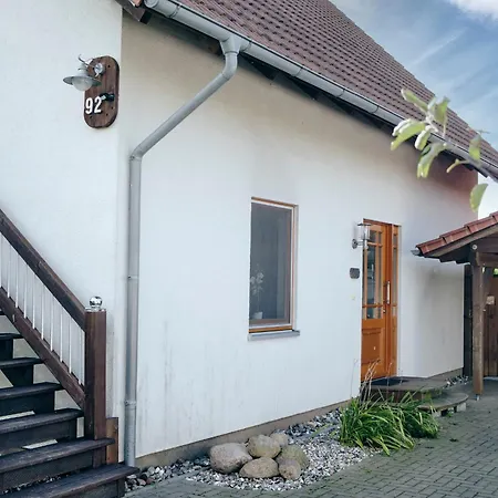 Aufwind I Haushaelfte Fuhlendorf (Mecklenburg-Vorpommern)
